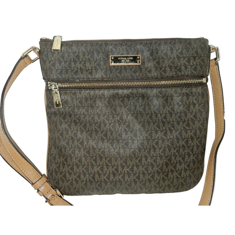 Michael Kors Bedford Signature Flat Crossbody, Small, Brown (32S7GBFC2V-200)